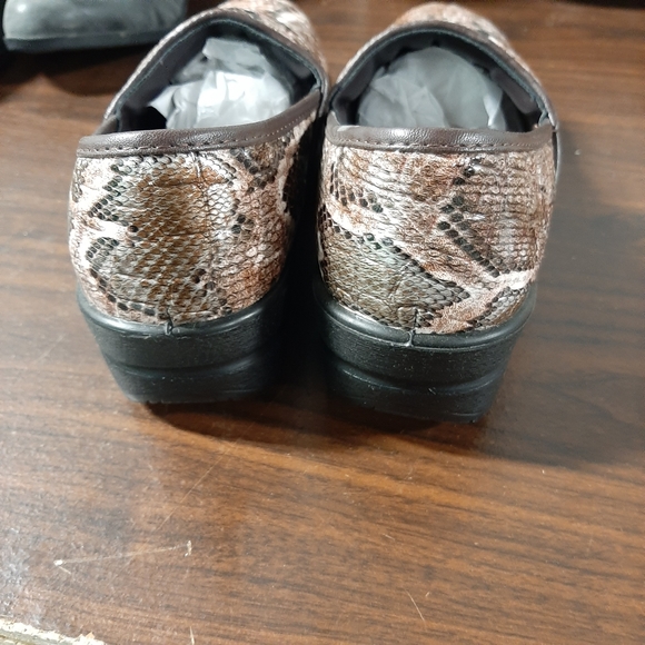 Ladies shoes - Picture 3 of 8